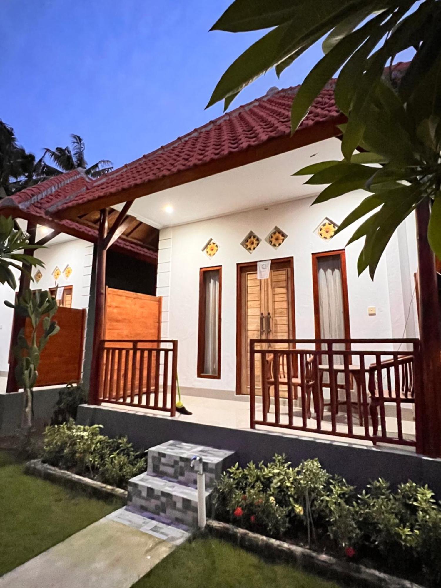 Penyon Beach House Ped Bagian luar foto